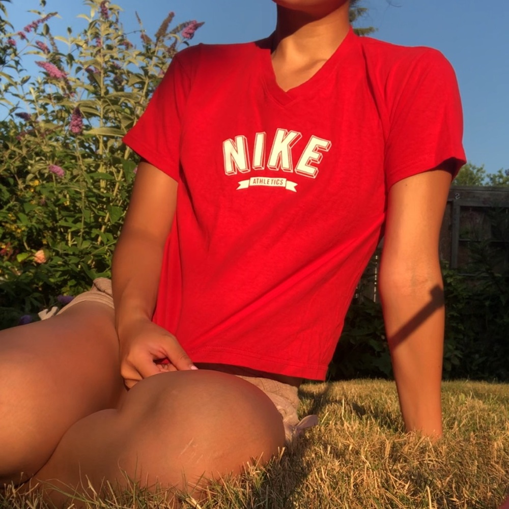 Nike Glitter Top✨